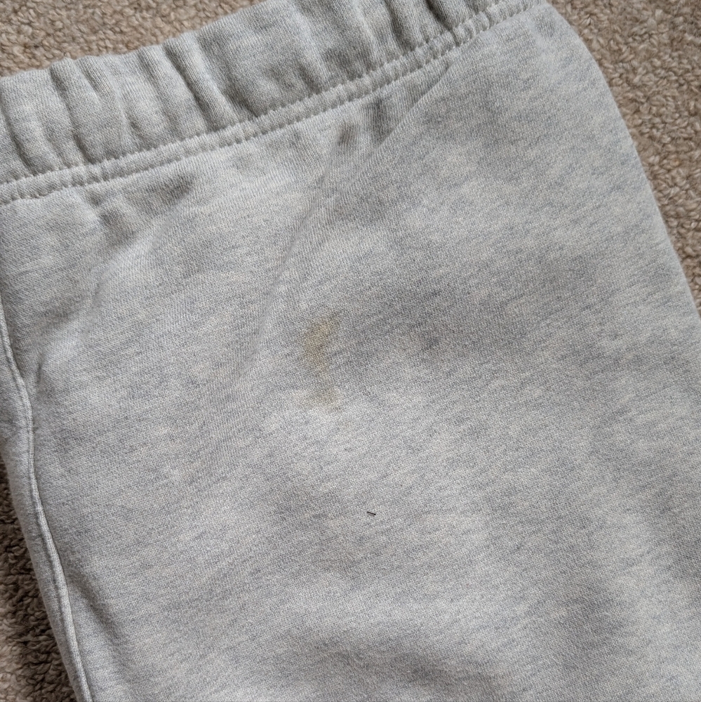Fear Of God Essentials Oatmeal Sweatpants Small - Picture 5 of 5